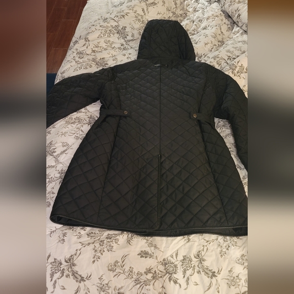 Coat - Picture 6 of 6